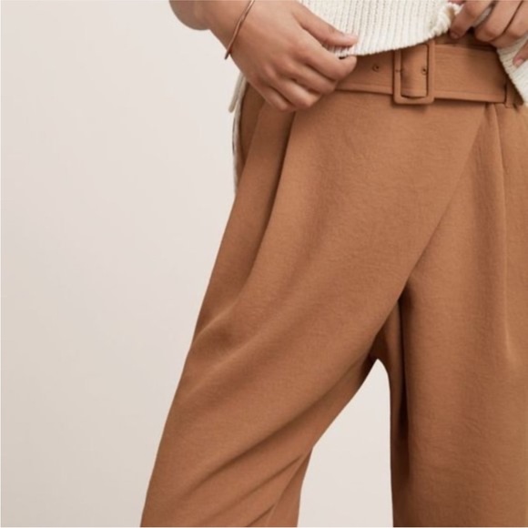 Wilfred for Aritzia Tapered Tailored Tan Work Pants | Musseaux Pant - Size Small - Picture 2 of 14